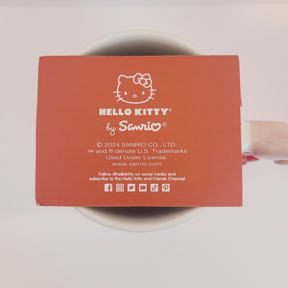 Hello Kitty Mug Set - Pink and Red - Picture 4 of 5